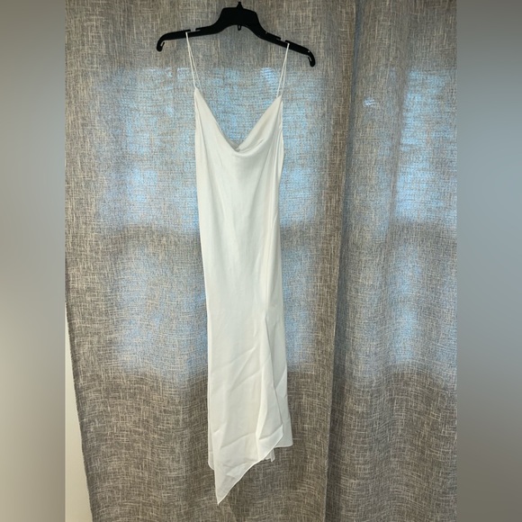 Alice & Olivia white dress (NWT) - Picture 4 of 9